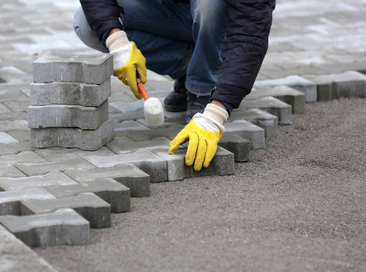 Painters, decorators and landscapers in Bedford and Bedfordshire